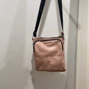 Steve Madden crossbody purse